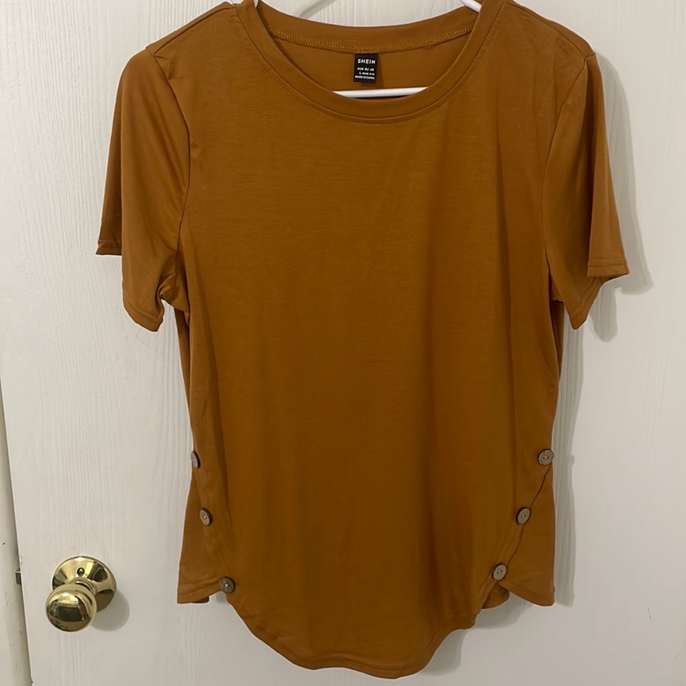 Solid T-shirt